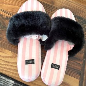 Victoria’s Secret Slippers